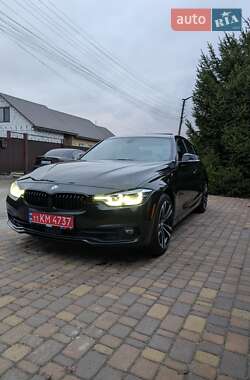 Седан BMW 3 Series 2018 в Киеве