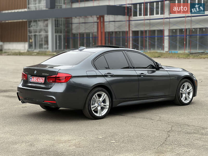 Седан BMW 3 Series 2018 в Киеве