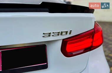 Седан BMW 3 Series 2016 в Дніпрі