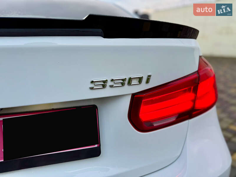 Седан BMW 3 Series 2016 в Днепре