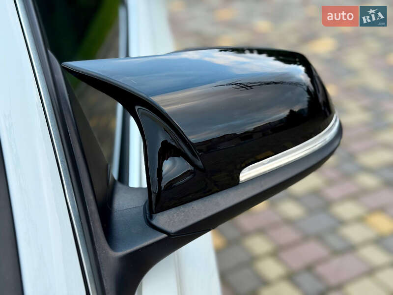 Седан BMW 3 Series 2016 в Днепре