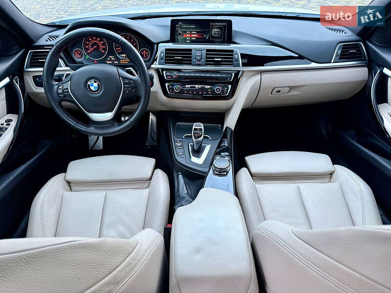 Седан BMW 3 Series 2016 в Днепре
