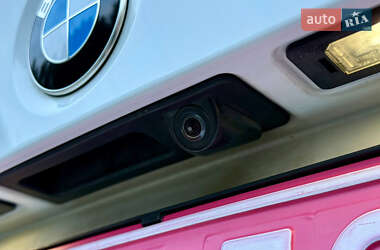 Седан BMW 3 Series 2016 в Дніпрі