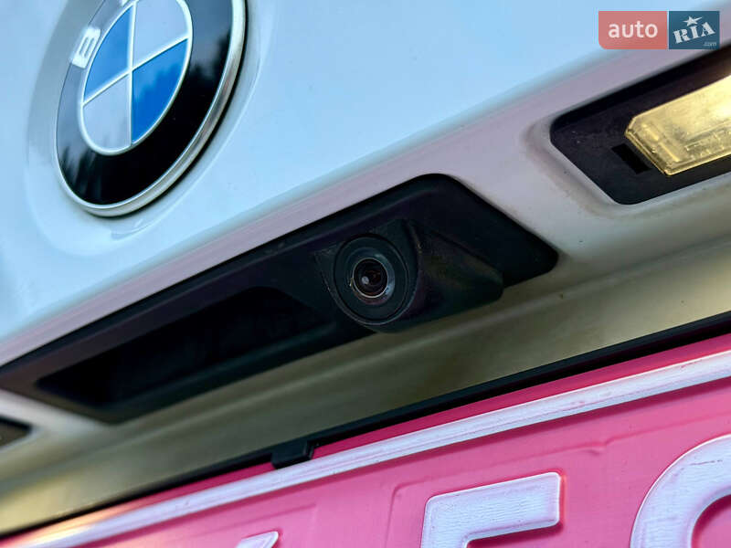 Седан BMW 3 Series 2016 в Днепре