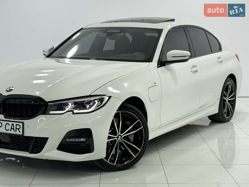Седан BMW 3 Series 2020 в Одессе