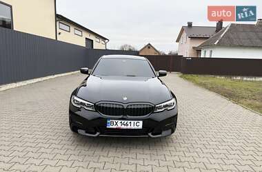 Седан BMW 3 Series 2019 в Хмельницком