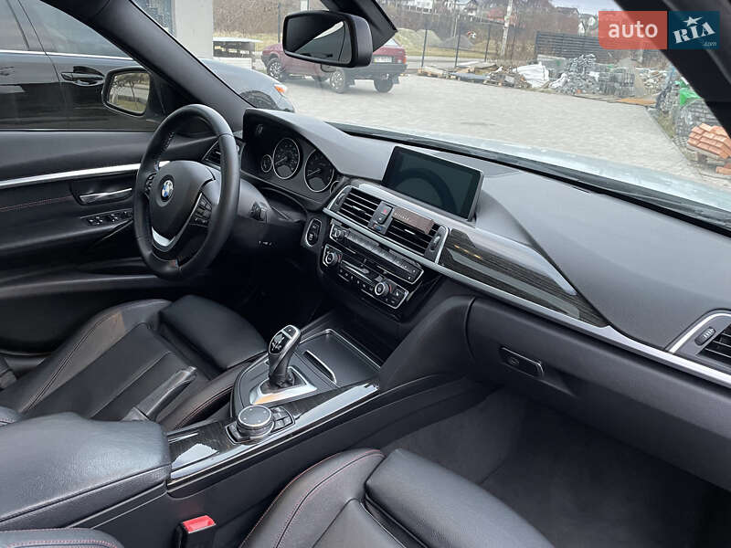 Седан BMW 3 Series 2015 в Львові