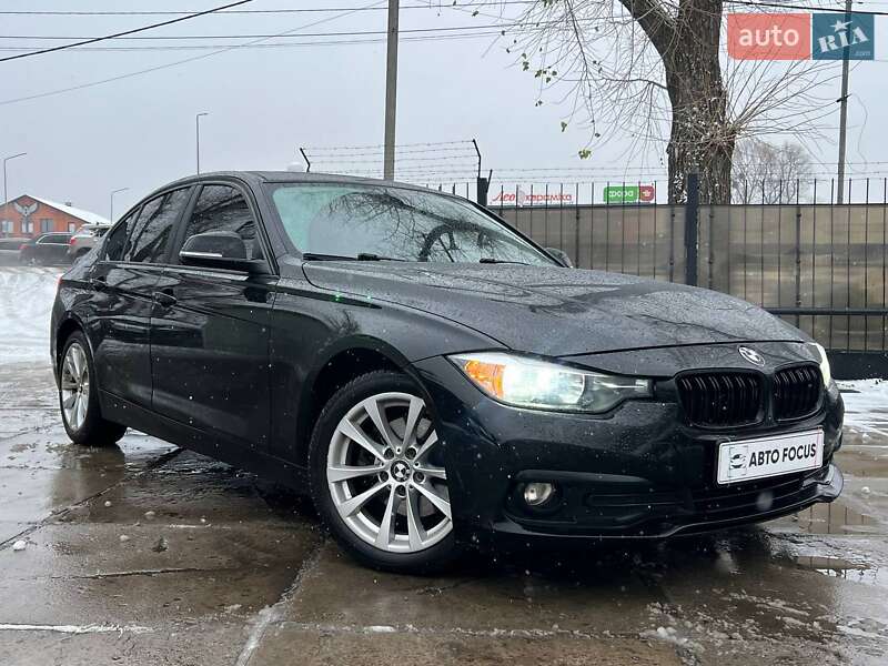 Седан BMW 3 Series 2016 в Києві