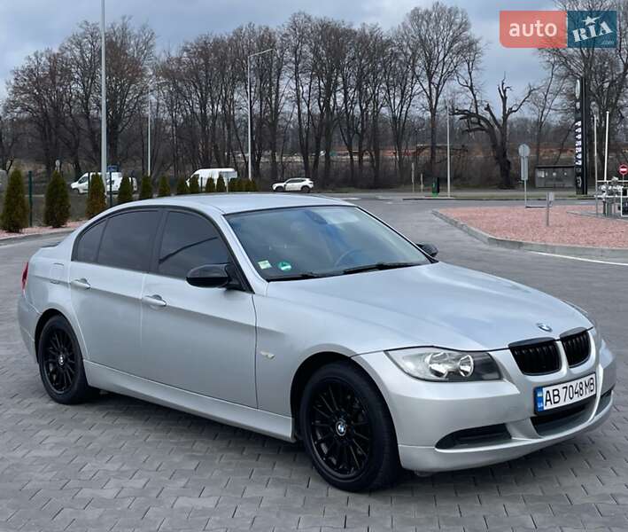 Седан BMW 3 Series 2007 в Виннице