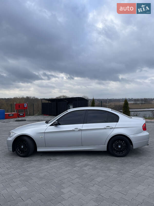 Седан BMW 3 Series 2007 в Виннице