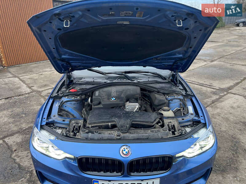 Седан BMW 3 Series 2015 в Харкові