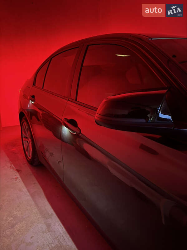 Седан BMW 3 Series 2016 в Виннице фото 15 Седан BMW 3 Series 2016 в Виннице
