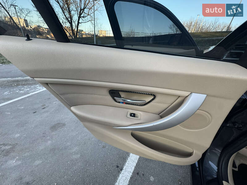Седан BMW 3 Series 2016 в Виннице фото 36 Седан BMW 3 Series 2016 в Виннице