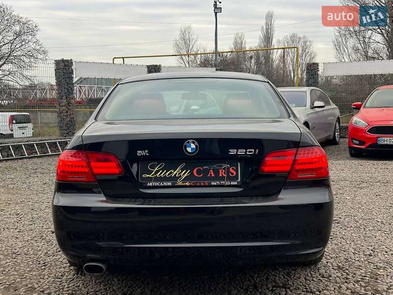 Купе BMW 3 Series 2011 в Одесі