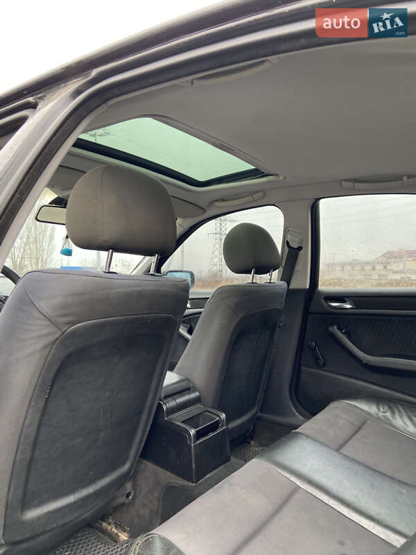 Седан BMW 3 Series 1999 в Миколаєві