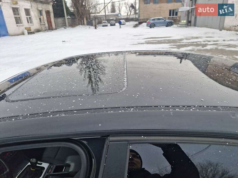 Седан BMW 3 Series 2003 в Кривом Роге