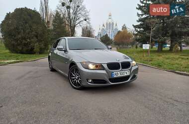 Седан BMW 3 Series 2010 в Виннице