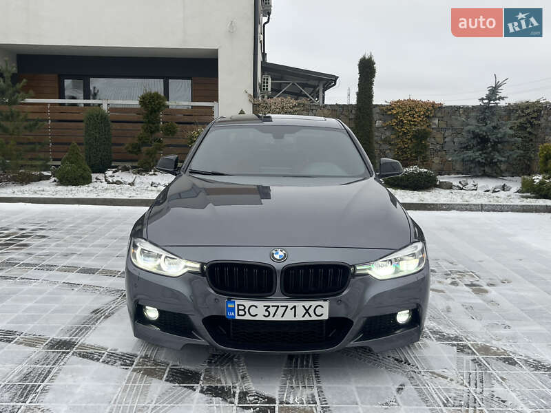 Седан BMW 3 Series 2017 в Стрию