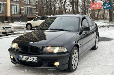 Седан BMW 3 Series 2001 в Чернігові
