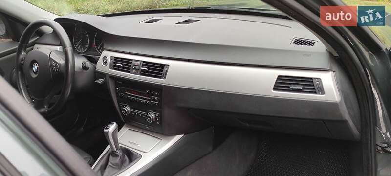 Універсал BMW 3 Series 2009 в Івано-Франківську