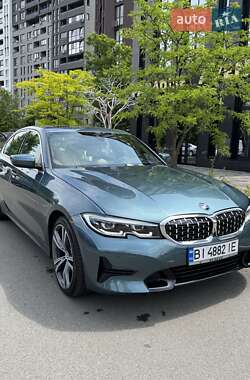 Седан BMW 3 Series 2021 в Киеве