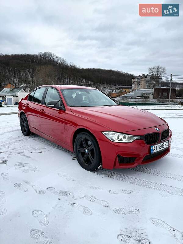 Седан BMW 3 Series 2015 в Обухове