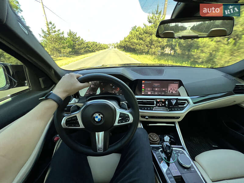 Седан BMW 3 Series 2019 в Одессе
