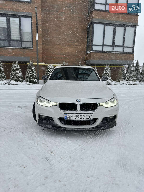 Седан BMW 3 Series 2016 в Житомирі