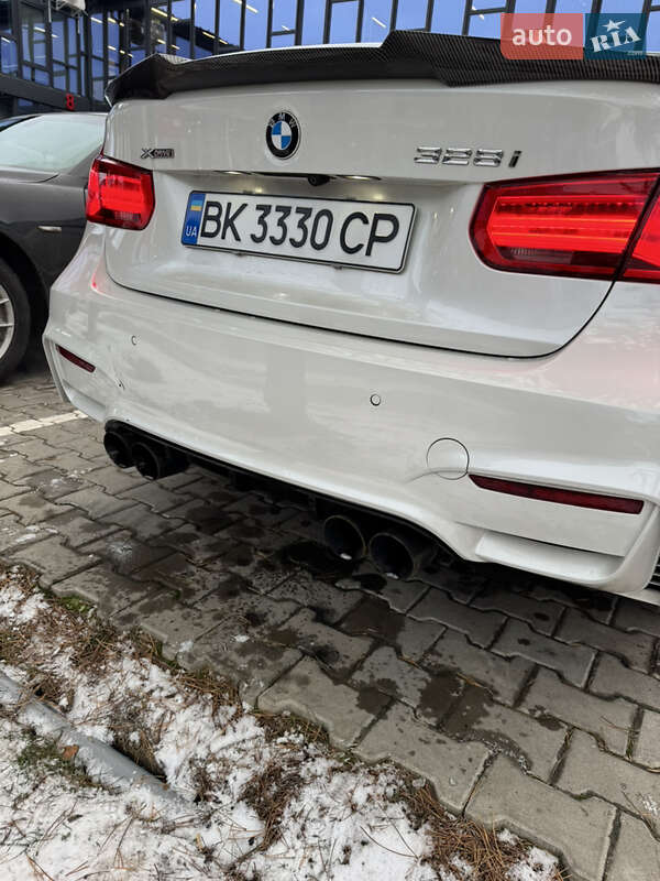 Седан BMW 3 Series 2015 в Ровно фото 9 Седан BMW 3 Series 2015 в Ровно