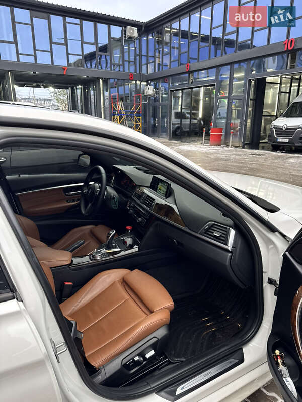 Седан BMW 3 Series 2015 в Ровно фото 14 Седан BMW 3 Series 2015 в Ровно