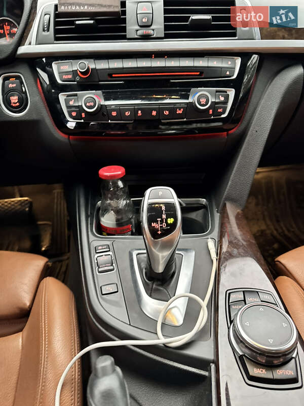 Седан BMW 3 Series 2015 в Ровно фото 23 Седан BMW 3 Series 2015 в Ровно