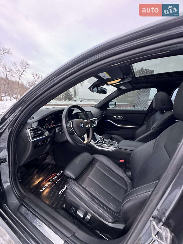Седан BMW 3 Series 2022 в Киеве фото 85 Седан BMW 3 Series 2022 в Киеве