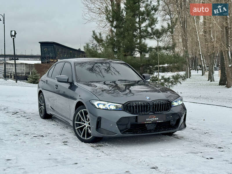 Седан BMW 3 Series 2022 в Киеве фото 90 Седан BMW 3 Series 2022 в Киеве