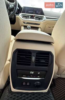 Седан BMW 3 Series 2020 в Києві