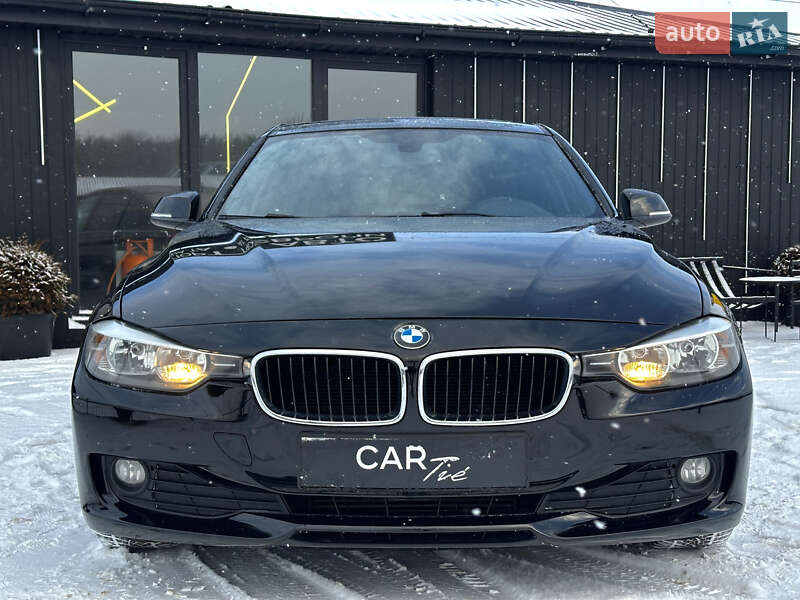 Седан BMW 3 Series 2013 в Львове