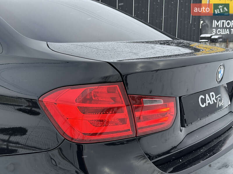 Седан BMW 3 Series 2013 в Львове
