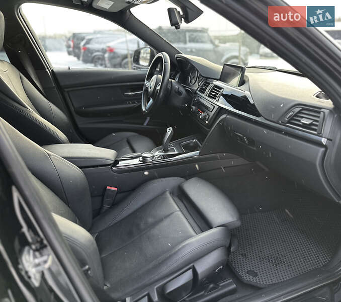 Седан BMW 3 Series 2013 в Львове