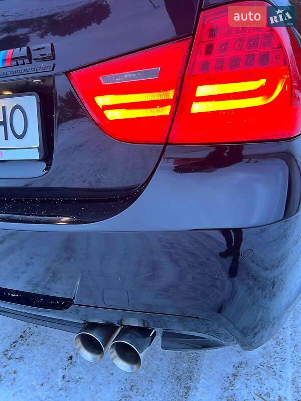 Седан BMW 3 Series 2009 в Сарнах