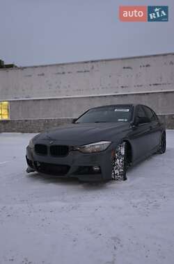 Седан BMW 3 Series 2018 в Львове
