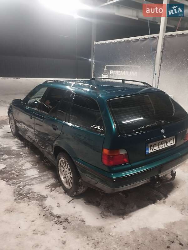 Універсал BMW 3 Series 1997 в Луцьку