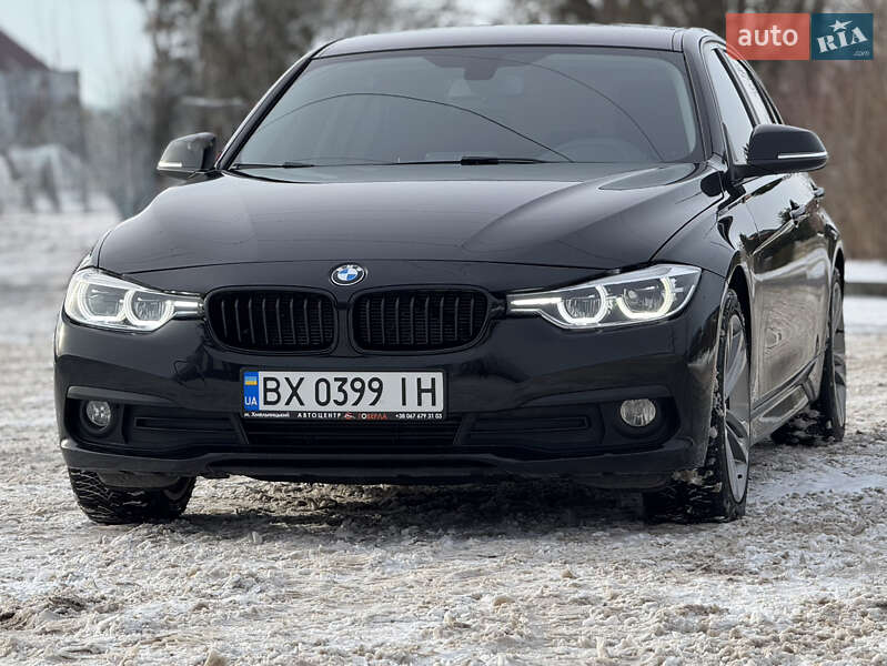 Седан BMW 3 Series 2017 в Хмельницком