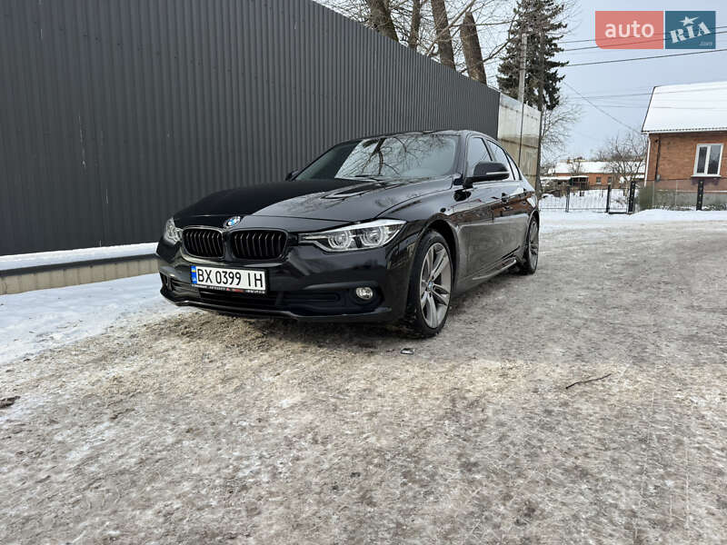 Седан BMW 3 Series 2017 в Хмельницком