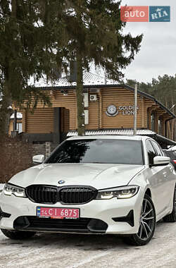 Седан BMW 3 Series 2020 в Дубні