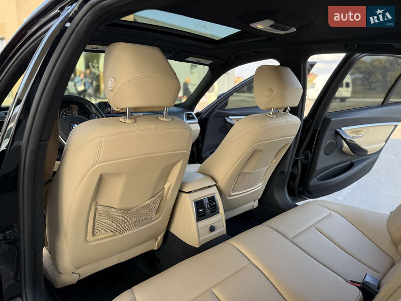 Седан BMW 3 Series 2017 в Дніпрі