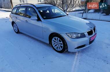 Универсал BMW 3 Series 2008 в Нововолынске