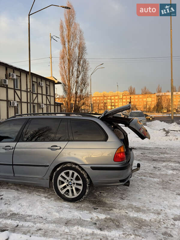 Универсал BMW 3 Series 2003 в Софиевской Борщаговке