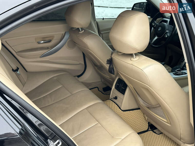 Седан BMW 3 Series 2012 в Вінниці