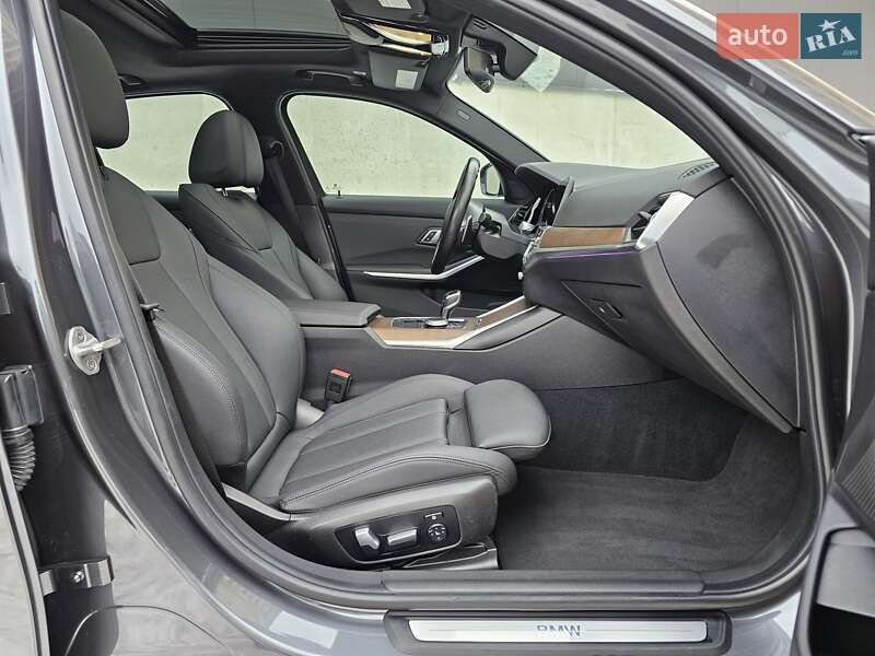 Седан BMW 3 Series 2020 в Киеве фото 47 Седан BMW 3 Series 2020 в Киеве