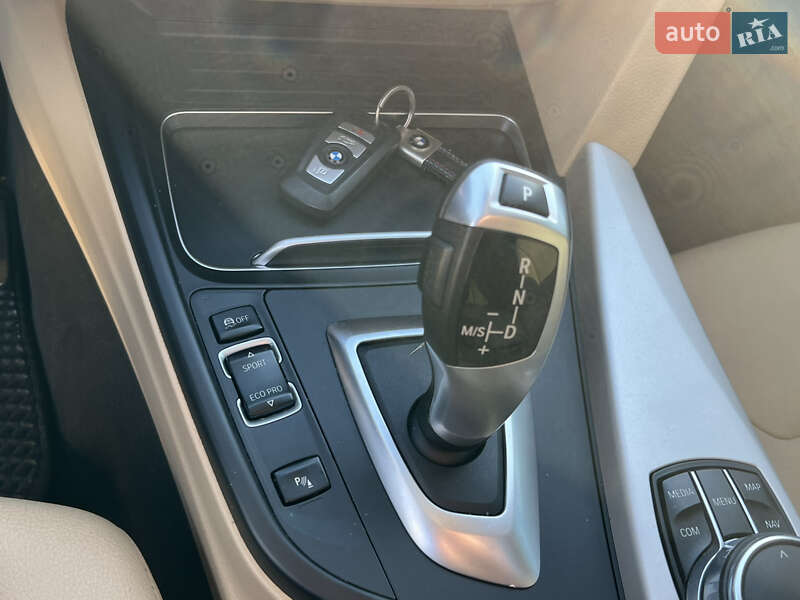 Седан BMW 3 Series 2017 в Броварах