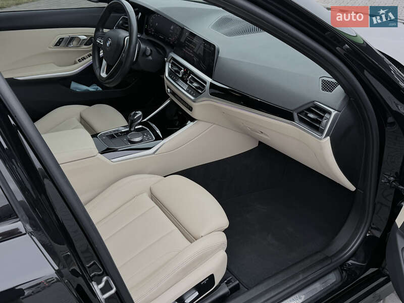 Седан BMW 3 Series 2019 в Ковеле